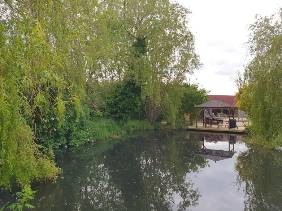Pondside Barn Villa Long Wittenham Kültér fotó
